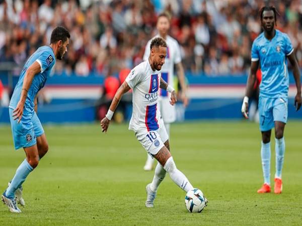 Bóng đá QT chiều 2/11: Duy nhất PSG chưa thua ở mùa giải này