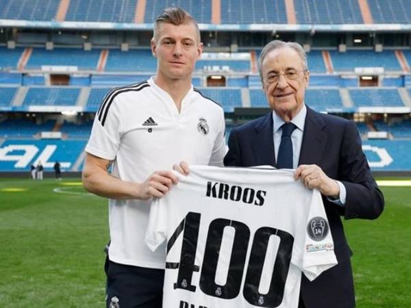 Toni Kroos đi vào lịch sử Real Madrid