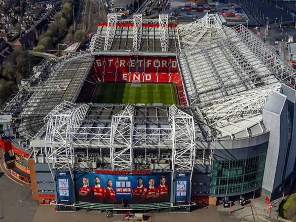 Kiến trúc của sân vận động Old Trafford