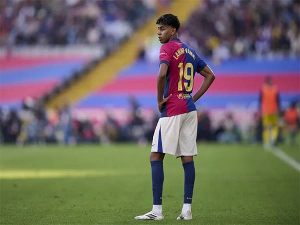 flick-va-xavi-hon-gi-nhau-o-barca