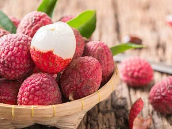 Nhìn thấy quả vải thiều đem lại con số gì may mắn?