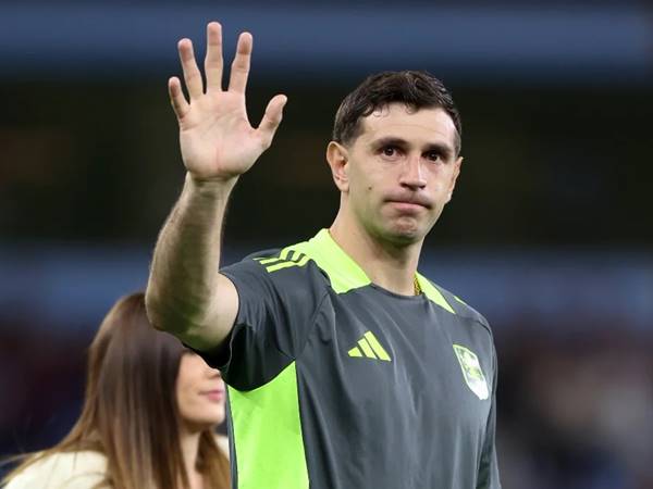 Hành trình của Emiliano Martinez qua các CLB