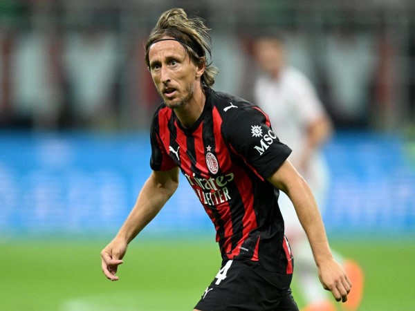 Allegri và cuộc cách mạng 3-5-2 Allegri và cuộc cách mạng 3-5-2