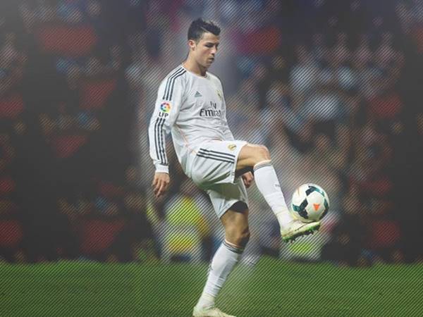 Đỡ bóng bằng mu bàn chân