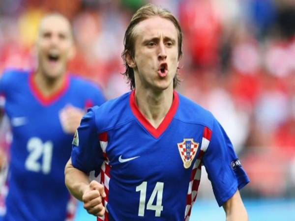 Số áo Modric