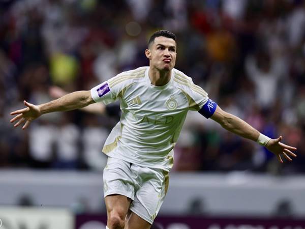 Ronaldo đã ghi bao nhiêu bàn thắng trong sự nghiệp?