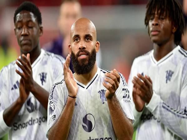 MU trở lại cuộc đua Premier League sau chiến thắng lịch sử