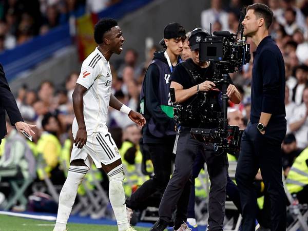Tin BĐ Real Madrid: Tìm cách hàn gắn Vinicius và Alonso Tin BĐ Real Madrid: Tìm cách hàn gắn Vinicius và Alonso