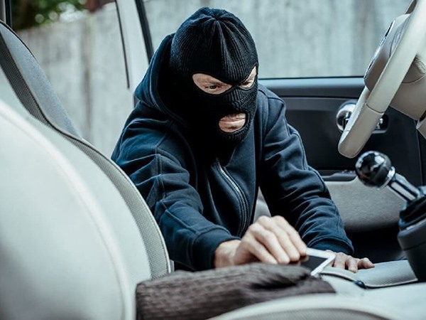 Nằm mơ thấy mất xe ô tô là điềm gì, có phải xui xẻo?